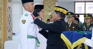 Gubernur Kukuhkan 26 Paskibraka, Tekankan Integritas dan Tanggung Jawab