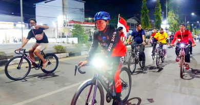 Malam di Tepian Kayan, Gubernur Ikut Gowes Bareng Ratusan Warga